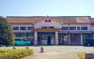 電車でのアクセス